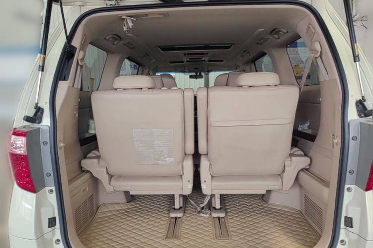 Used Toyota Alphard 2011 3.5L Luxury Edition Trunk