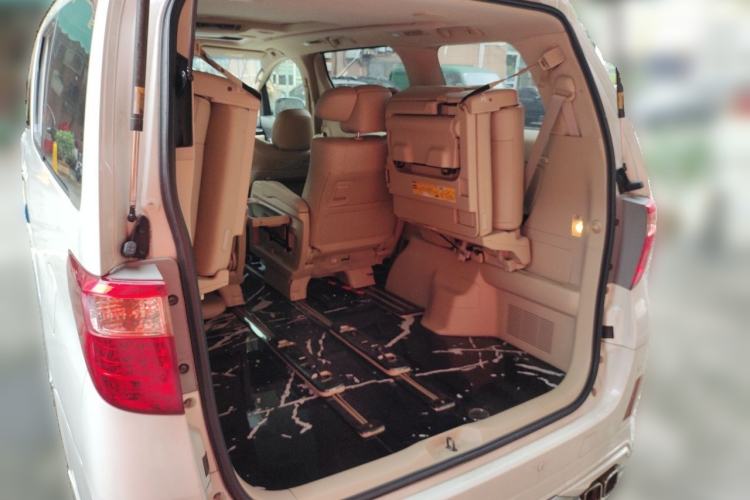 Used Toyota Alphard 2011 3.5L Luxury Edition Trunk