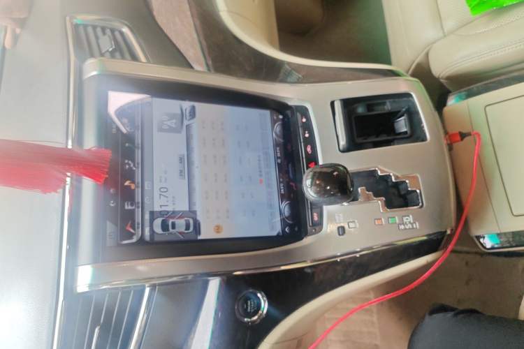 Used Toyota Alphard 2012 3.5L Luxury Edition Audio And AC Panel