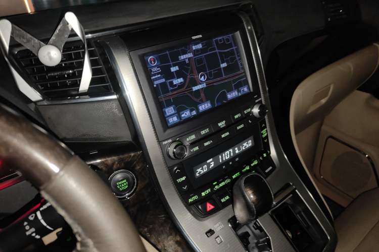 Used Toyota Alphard 2012 3.5L Luxury Edition Audio And AC Panel