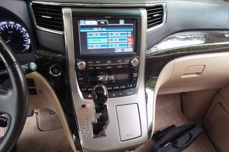 Used Toyota Alphard 2012 3.5L Luxury Edition Audio And AC Panel