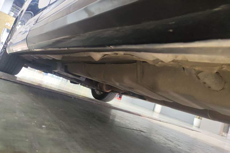 Used Toyota Alphard 2012 3.5L Luxury Edition Chassis Rear Left