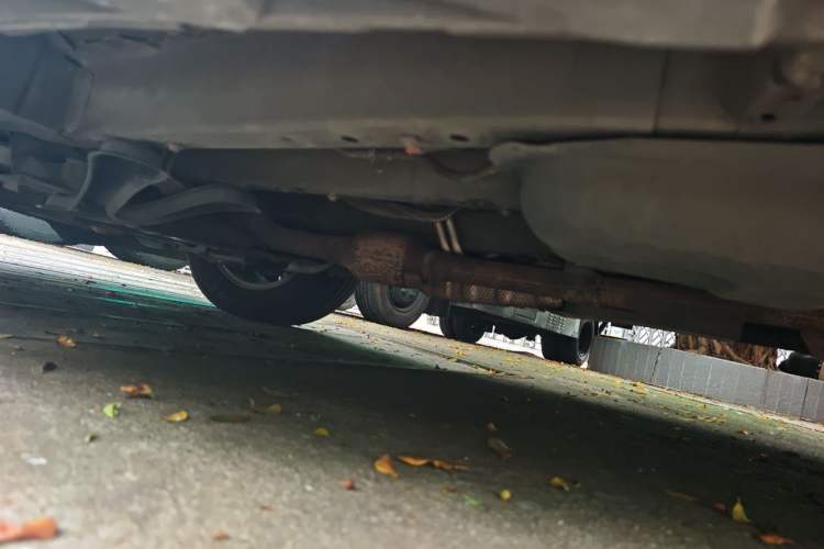 Used Toyota Alphard 2012 2.4L Luxury Edition Chassis Rear Left