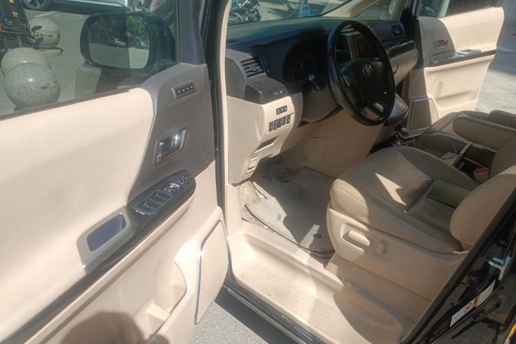 Used Toyota Alphard 2012 3.5L Luxury Edition Driver Seat
