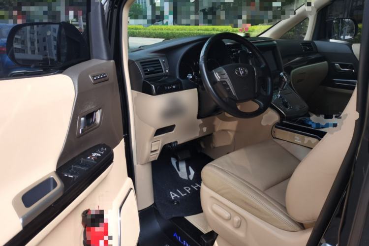 Used Toyota Alphard 2012 3.5L Luxury Edition Driver Seat