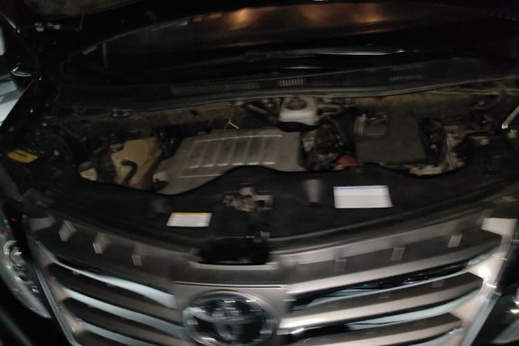 Used Toyota Alphard 2012 3.5L Luxury Edition Engine Bay