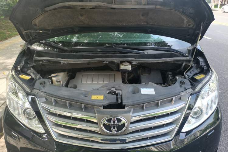 Used Toyota Alphard 2012 3.5L Luxury Edition Engine Bay