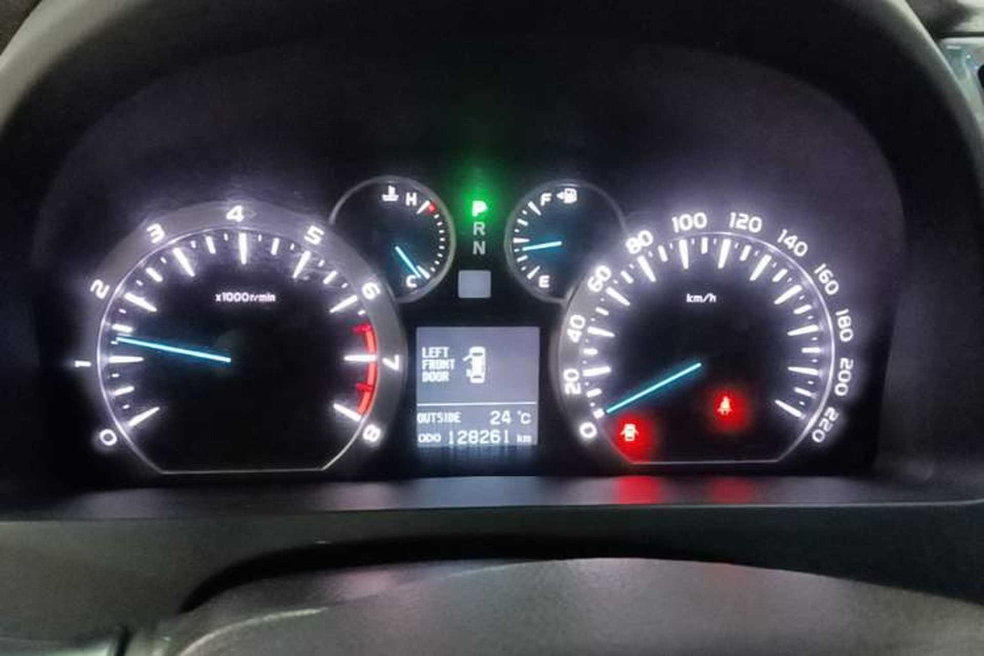 Used Toyota Alphard 2012 3.5L Luxury Edition Instrument Cluster