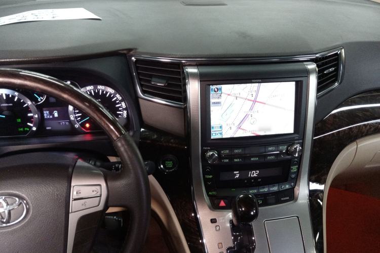 Used Toyota Alphard 2012 3.5L Luxury Edition Interior 2