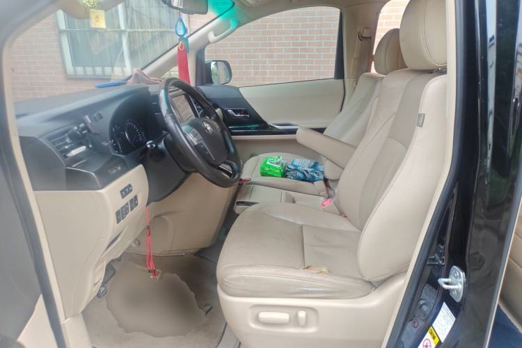 Used Toyota Alphard 2012 3.5L Luxury Edition Left Front Seat