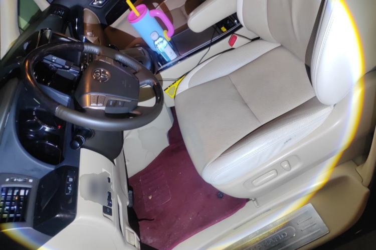 Used Toyota Alphard 2012 3.5L Luxury Edition Left Front Seat