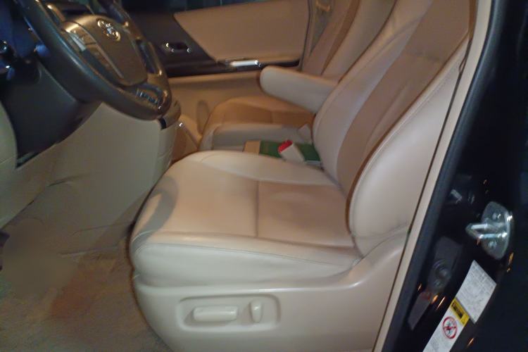 Used Toyota Alphard 2012 2.4L Luxury Edition Left Front Seat