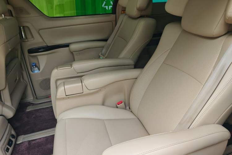 Used Toyota Alphard 2012 2.4L Luxury Edition Left Rear Seat