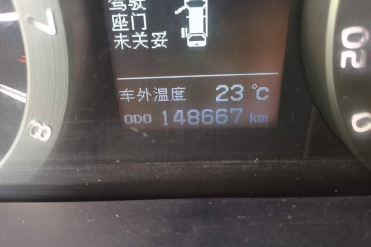 Used Toyota Alphard 2012 3.5L Luxury Edition Odometer Close Up