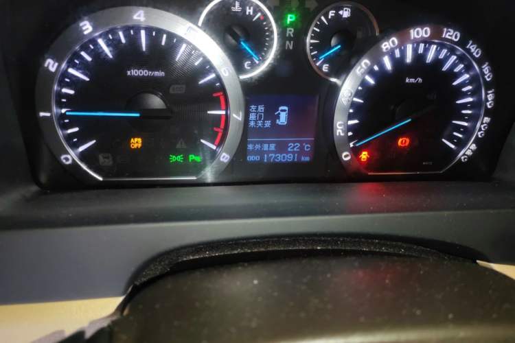 Used Toyota Alphard 2012 3.5L Luxury Edition Odometer Close Up
