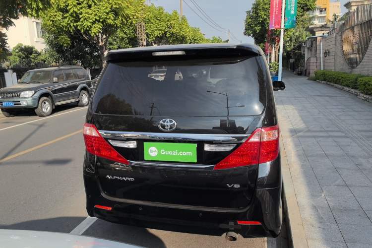 Used Toyota Alphard 2012 3.5L Luxury Edition Rear