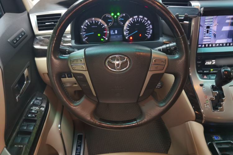 Used Toyota Alphard 2012 3.5L Luxury Edition Steering Wheel