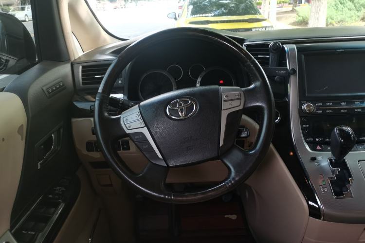 Used Toyota Alphard 2012 3.5L Luxury Edition Steering Wheel