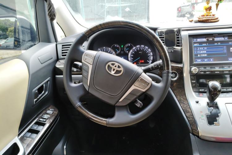 Used Toyota Alphard 2012 3.5L Luxury Edition Steering Wheel