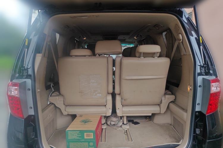 Used Toyota Alphard 2012 3.5L Luxury Edition Trunk