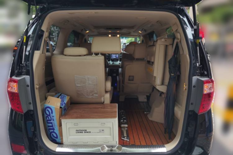 Used Toyota Alphard 2012 3.5L Luxury Edition Trunk