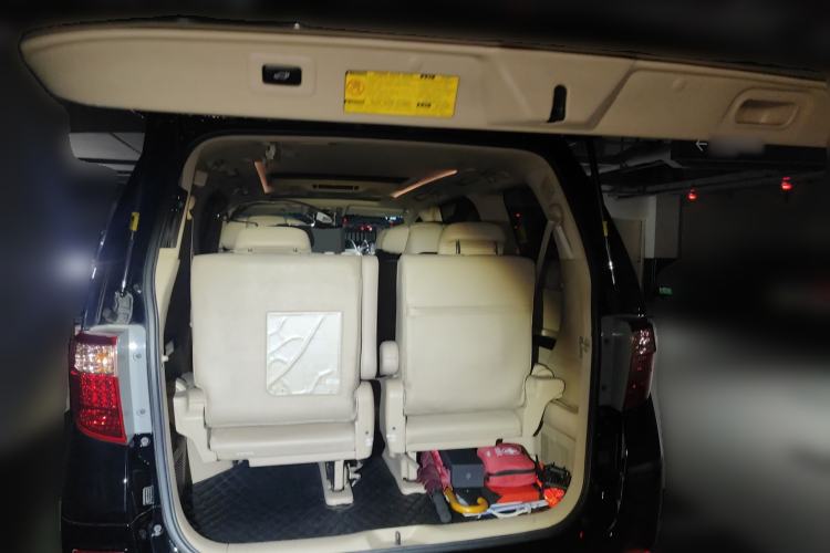 Used Toyota Alphard 2012 3.5L Luxury Edition Trunk