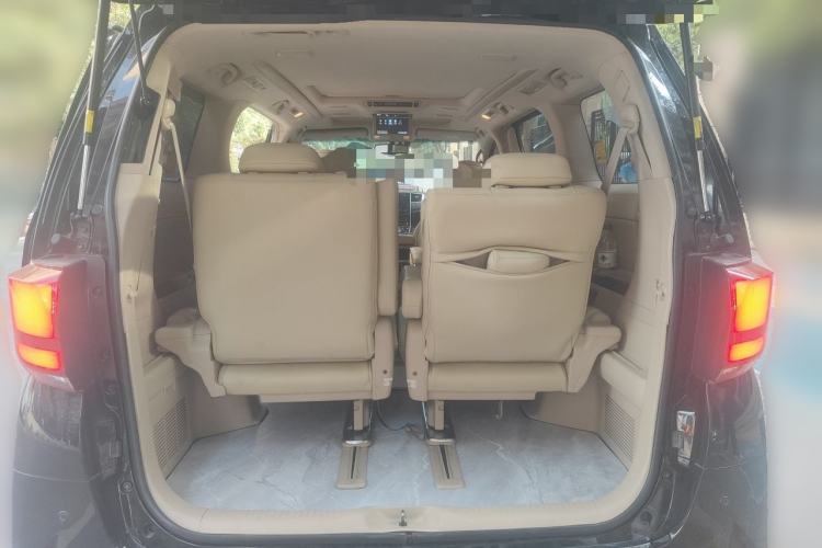 Used Toyota Alphard 2012 3.5L Luxury Edition Trunk