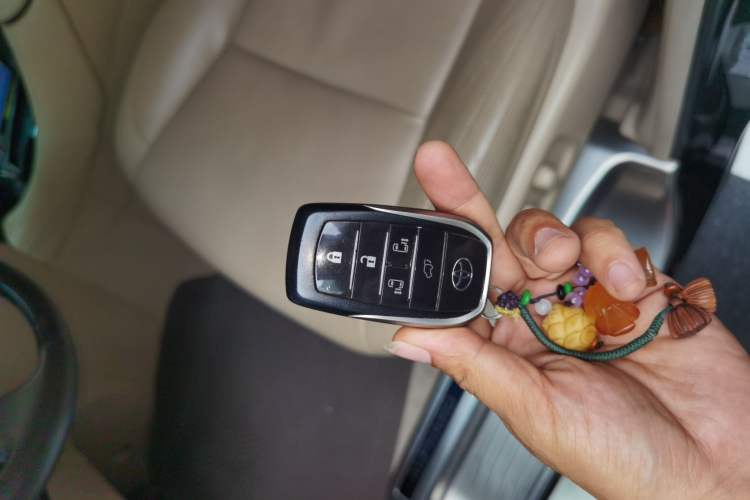 Used Toyota Alphard 2012 3.5L Luxury Edition Vehicle Key