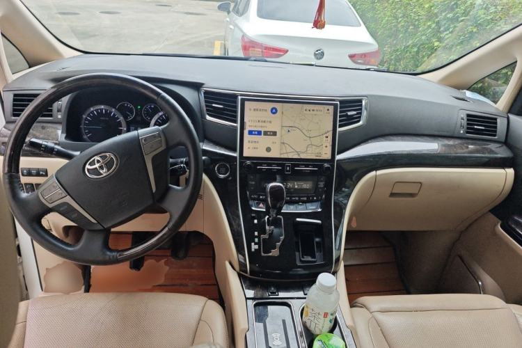 Used Toyota Alphard 2012 3.5L Luxury Edition Center Console