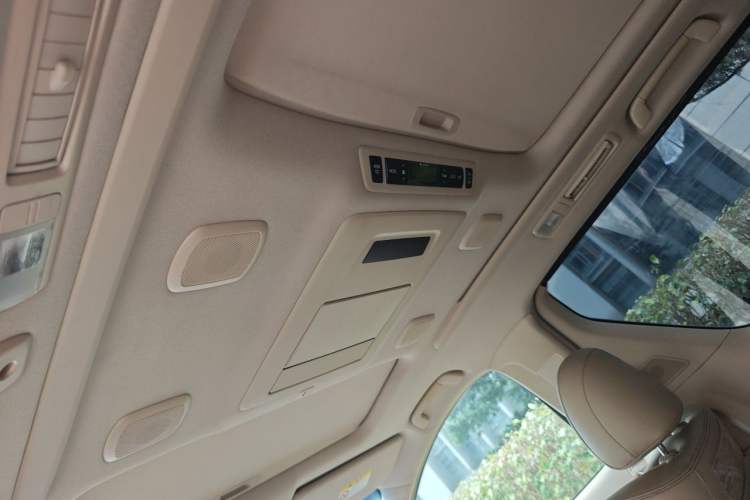Used Toyota Alphard 2012 3.5L Luxury Edition Headliner
