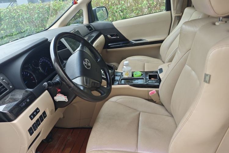 Used Toyota Alphard 2012 3.5L Luxury Edition Left Front Seat