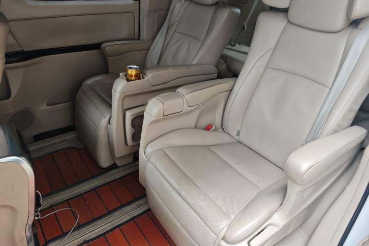 Used Toyota Alphard 2012 3.5L Luxury Edition Left Rear Seat