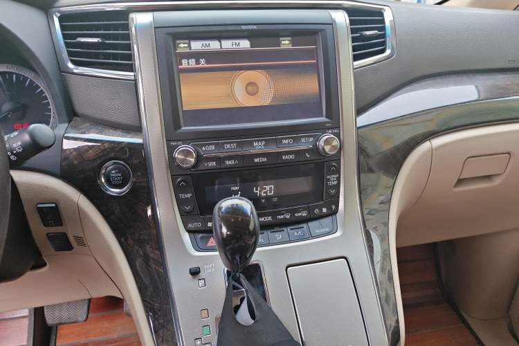 Used Toyota Alphard 2012 3.5L Luxury Edition Audio And AC Panel