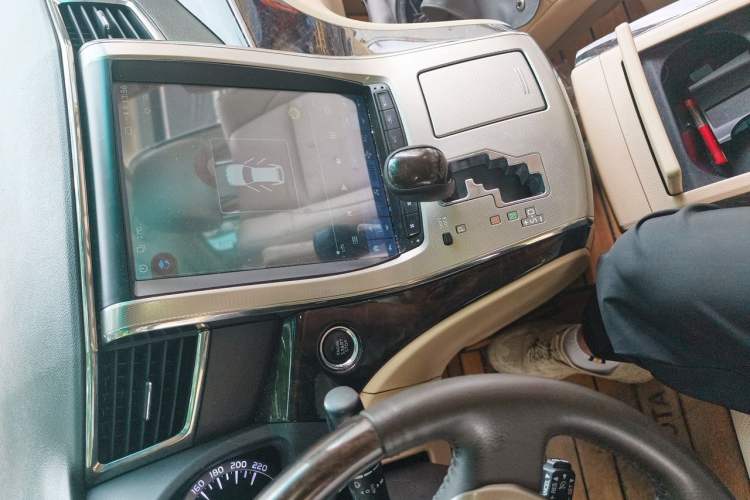 Used Toyota Alphard 2012 3.5L Luxury Edition Audio And AC Panel
