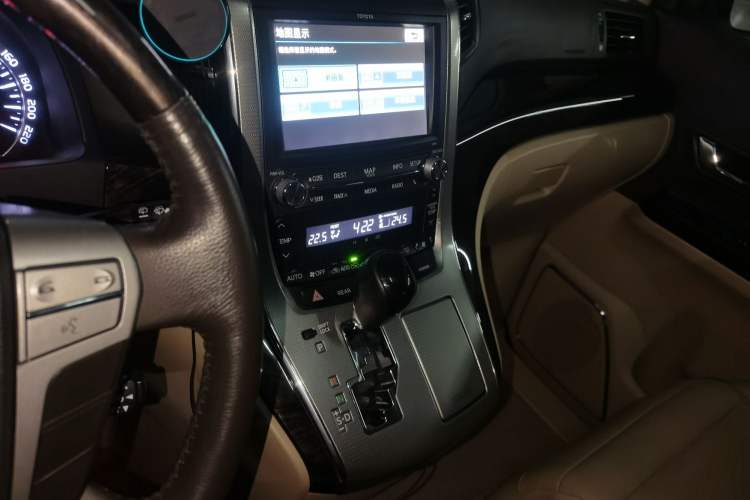 Used Toyota Alphard 2012 3.5L Luxury Edition Audio And AC Panel