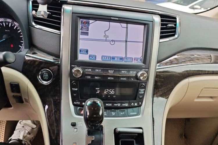 Used Toyota Alphard 2012 3.5L Luxury Edition Audio And AC Panel