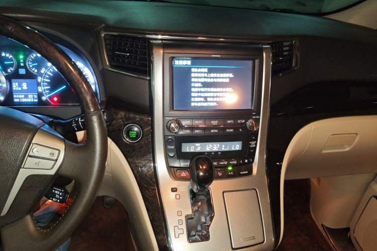 Used Toyota Alphard 2012 3.5L Luxury Edition Audio And AC Panel