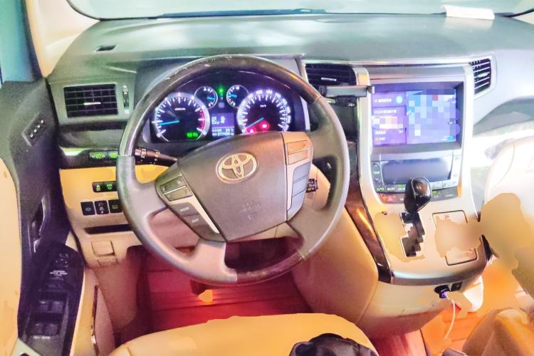 Used Toyota Alphard 2012 3.5L Luxury Edition Center Console