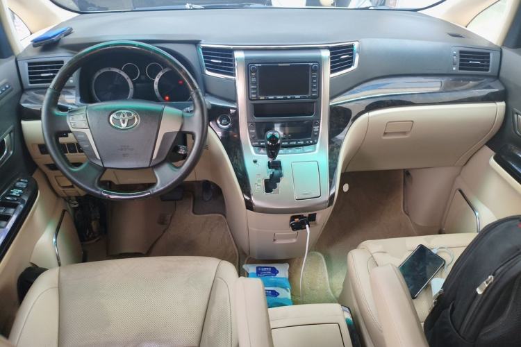 Used Toyota Alphard 2012 2.4L Luxury Edition Center Console