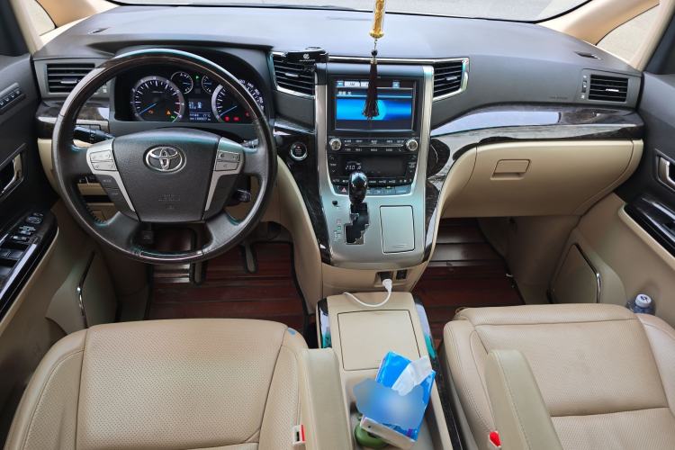 Used Toyota Alphard 2012 3.5L Luxury Edition Center Console