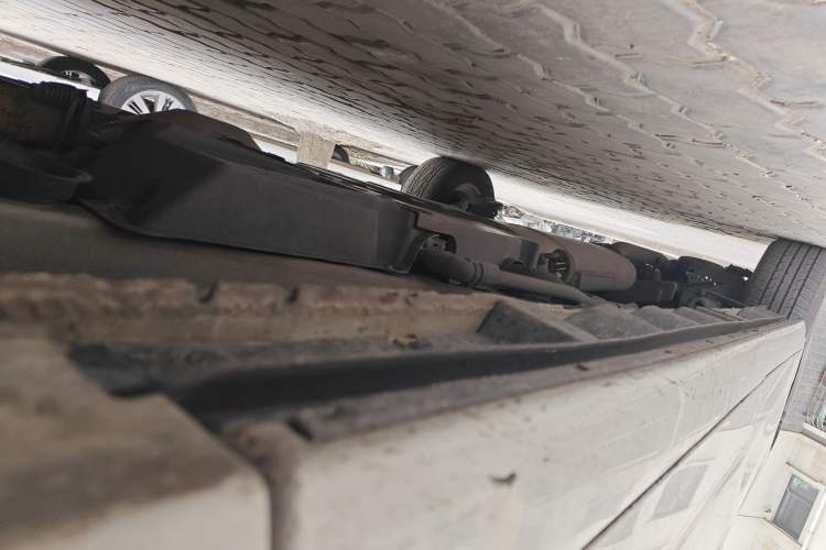 Used Toyota Alphard 2012 3.5L Luxury Edition Chassis Front Right