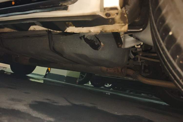 Used Toyota Alphard 2012 3.5L Luxury Edition Chassis Rear Left