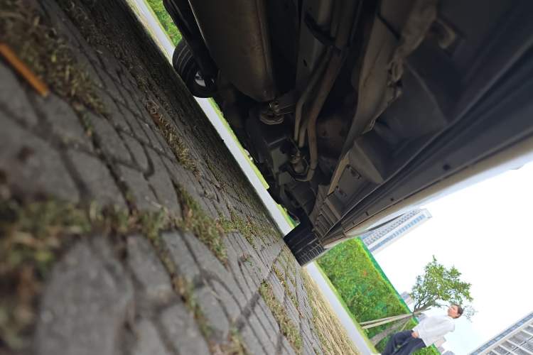 Used Toyota Alphard 2012 3.5L Luxury Edition Chassis Rear Right