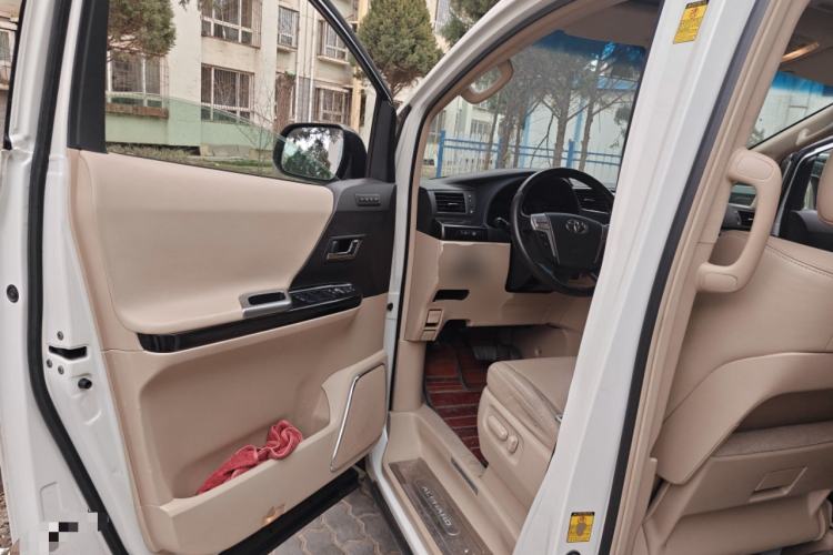 Used Toyota Alphard 2012 3.5L Luxury Edition Driver Seat