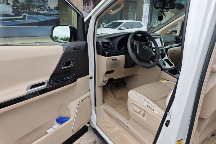 Used Toyota Alphard 2012 3.5L Luxury Edition Driver Seat