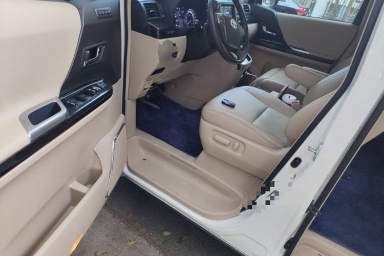 Used Toyota Alphard 2012 3.5L Luxury Edition Driver Seat