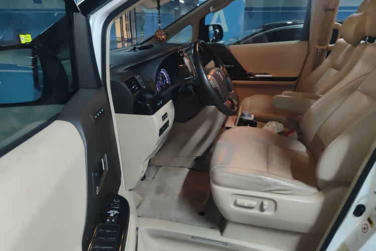 Used Toyota Alphard 2012 3.5L Luxury Edition Driver Seat
