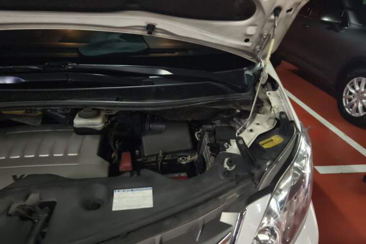 Used Toyota Alphard 2012 3.5L Luxury Edition Engine Bay Left