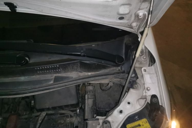Used Toyota Alphard 2012 3.5L Luxury Edition Engine Bay Left