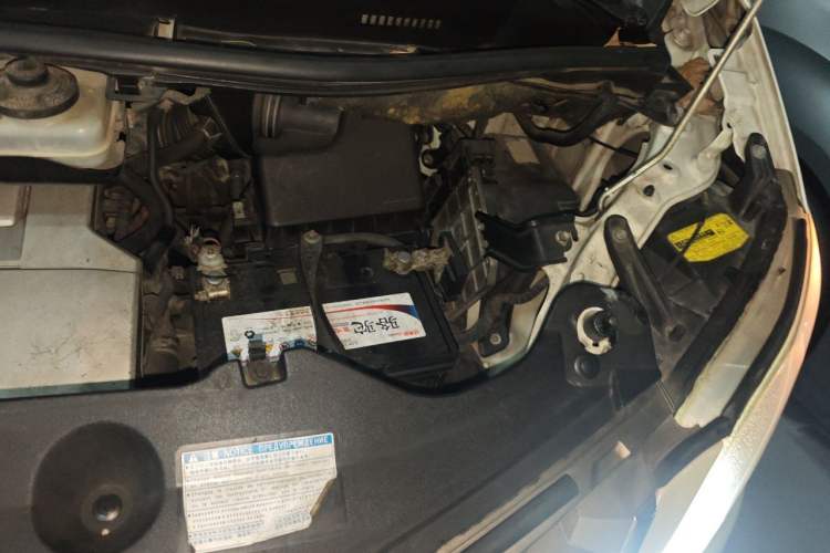 Used Toyota Alphard 2012 3.5L Luxury Edition Engine Bay Left